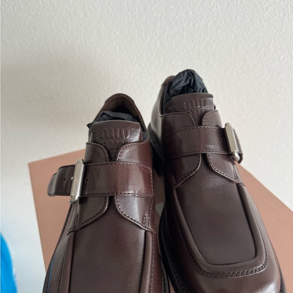 NEW Miu Miu Leather Brogue shoes 38.5 Brown Leather Loafers - Picture 3 of 5